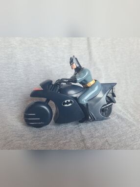 Vintage 1992 DC Comics Kenner Batcycle Motorcycle Batman the Animated Series Toy